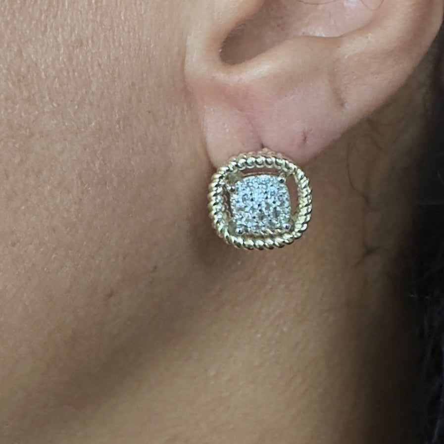 Twisty icy studs earrings