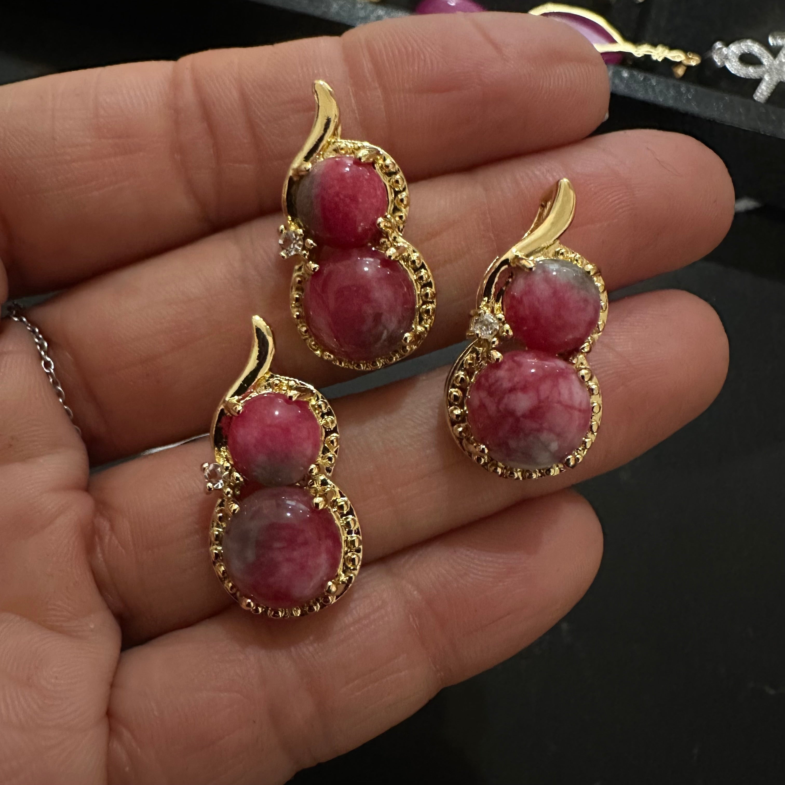 Double gourd Pendant (葫芦 / Húlu)