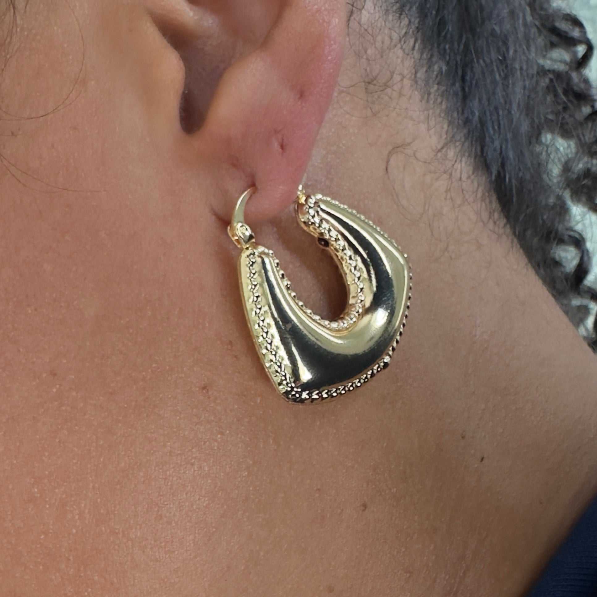 Mini Vogue Hoop Earrings