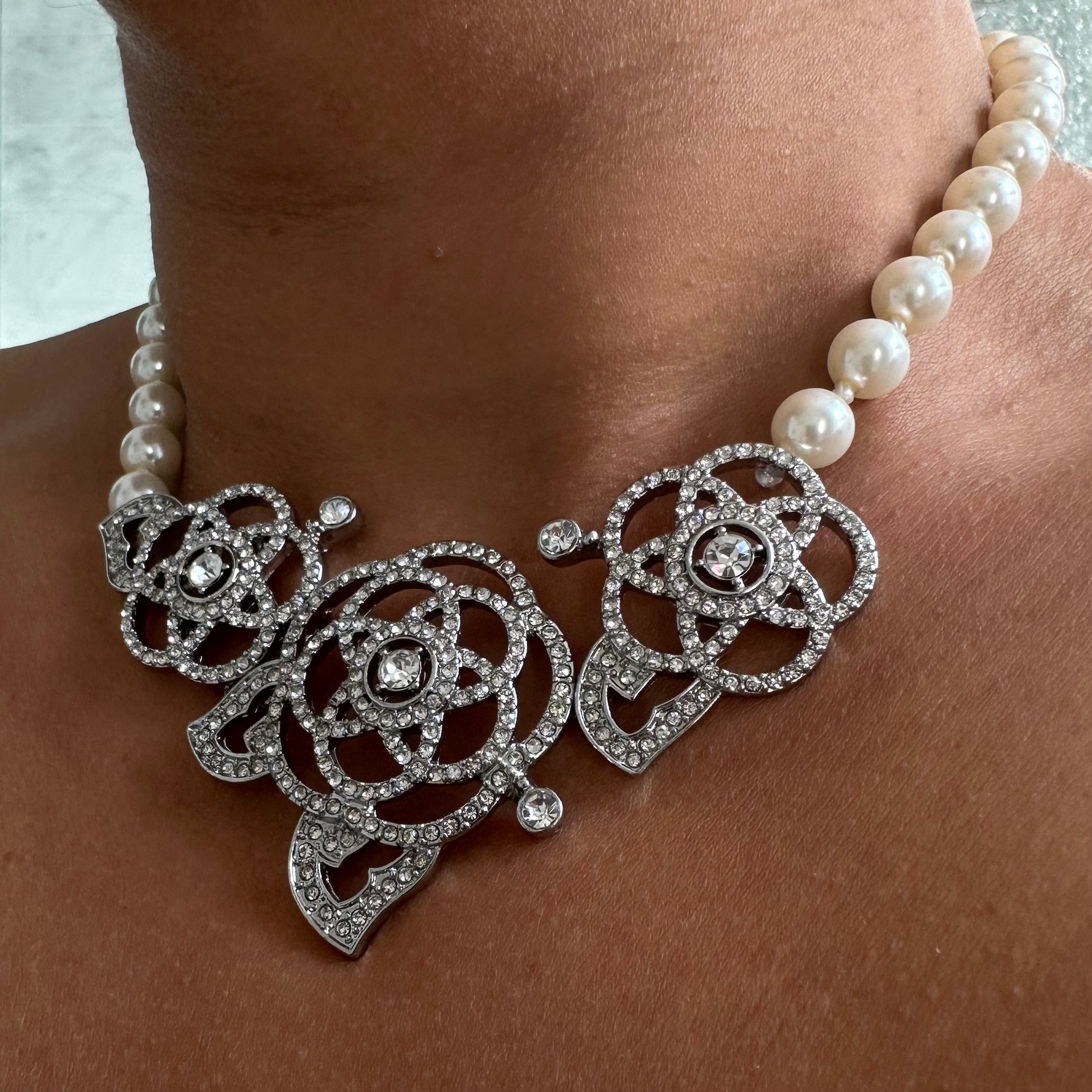 Camellia Pearl Necklace