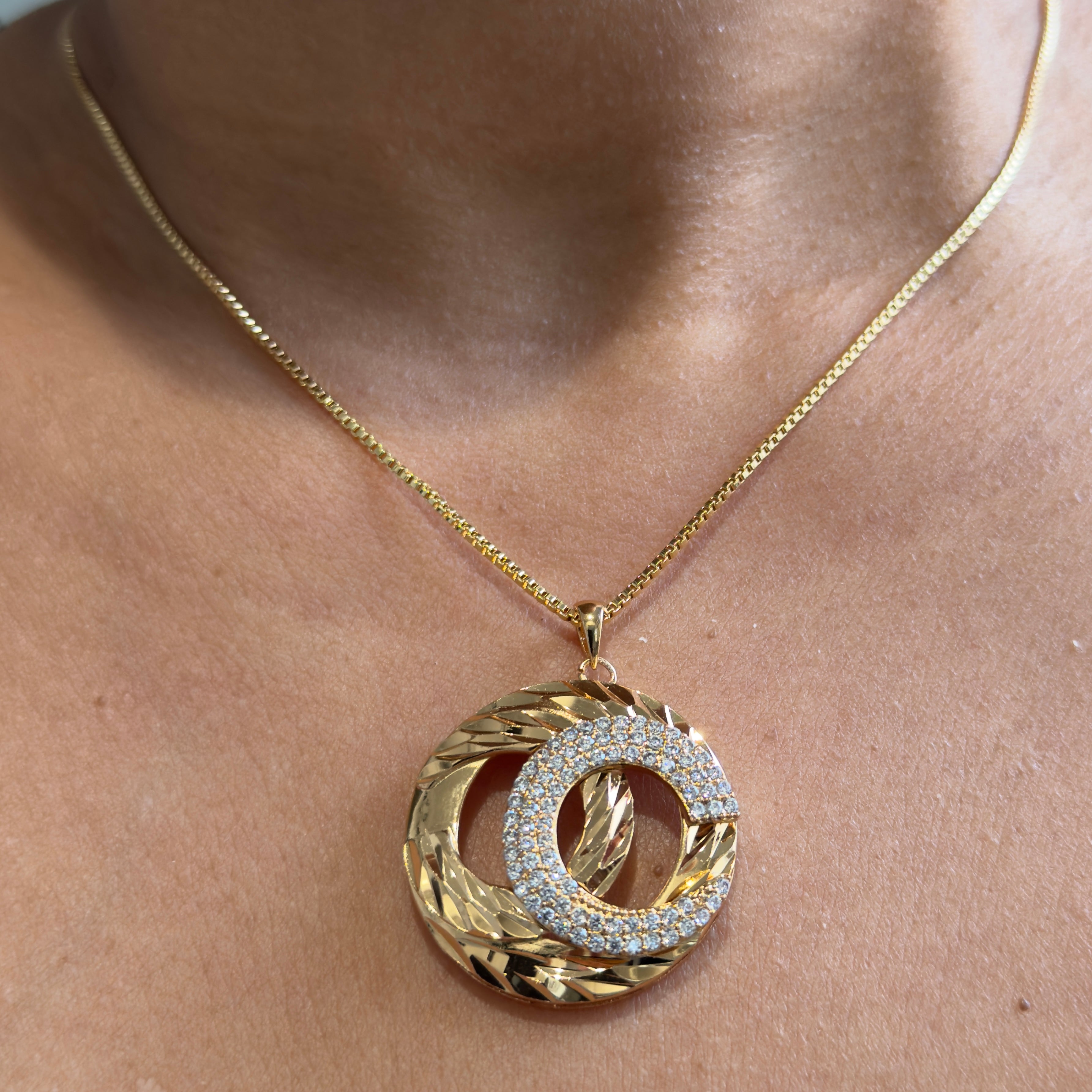 Say Love me Pendant Necklace