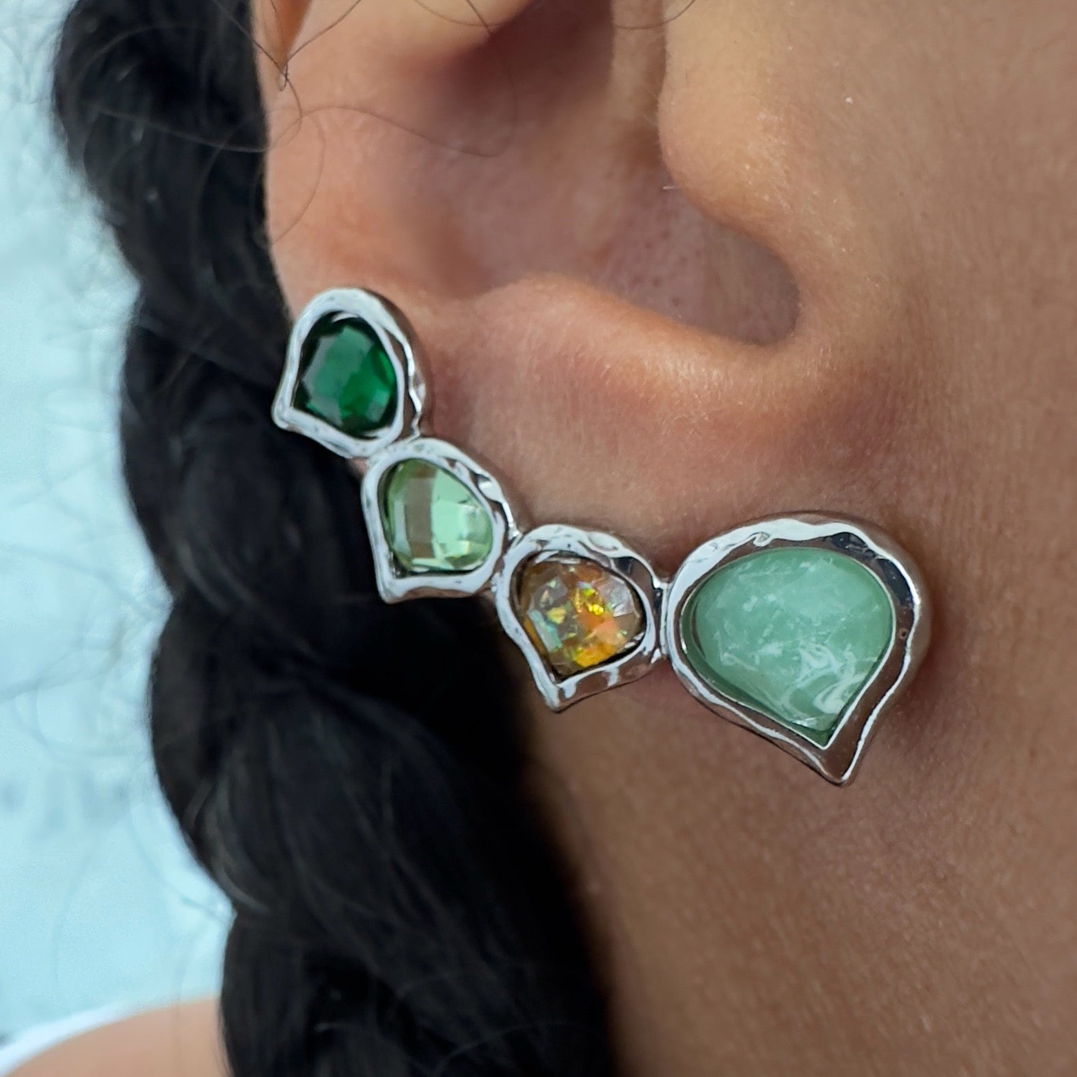 Green gemstone ear studs (single piercing)