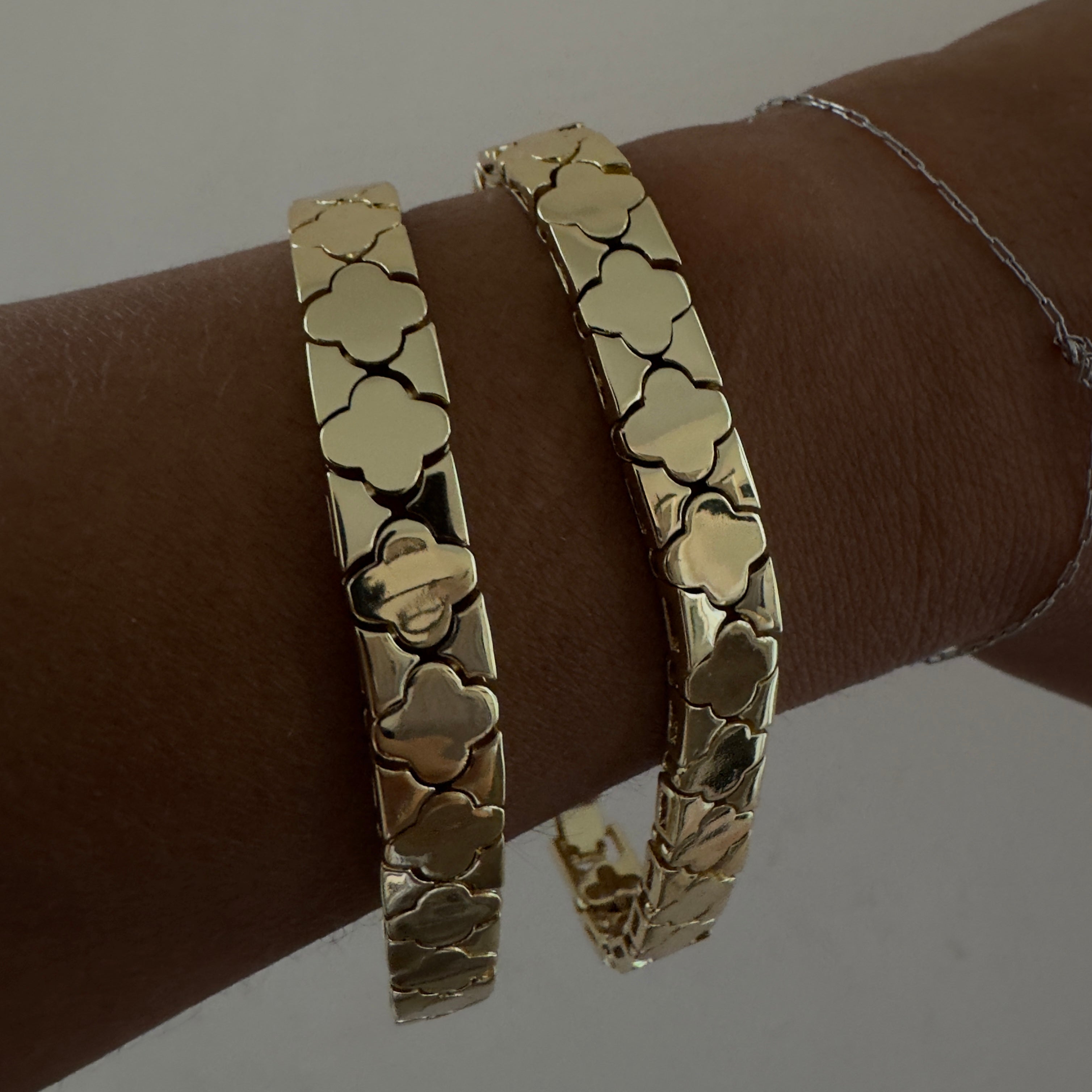 Clover solid bracelet