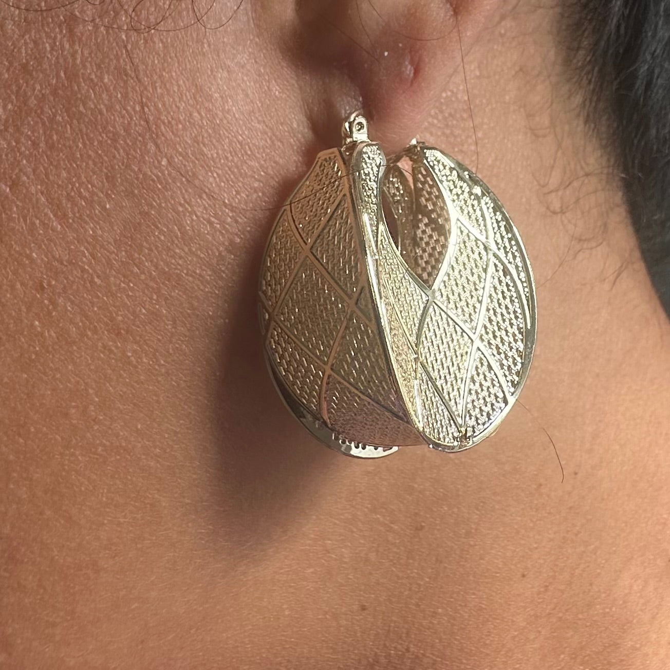 Royal Mesh Hoops