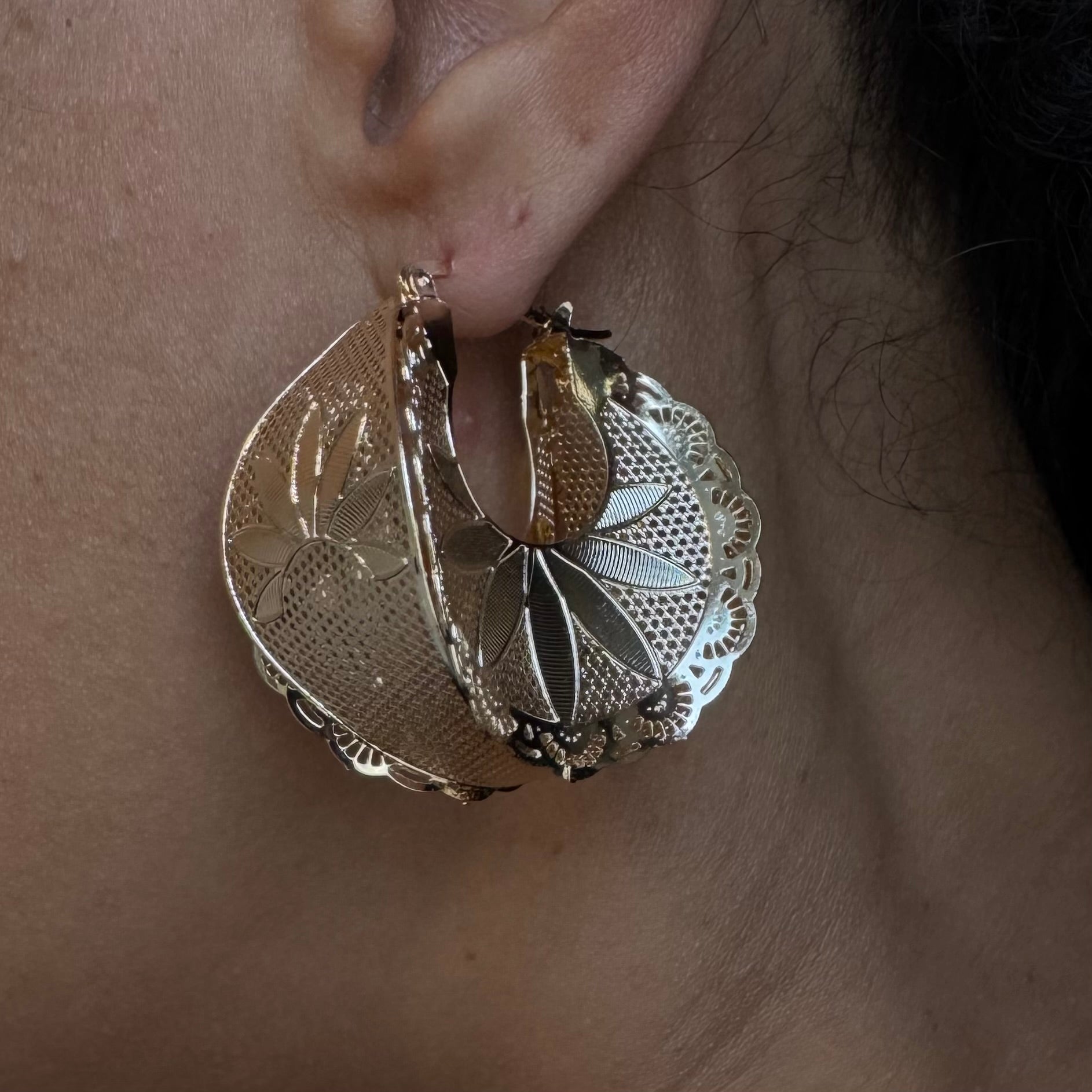 Lotus Fan Hoops