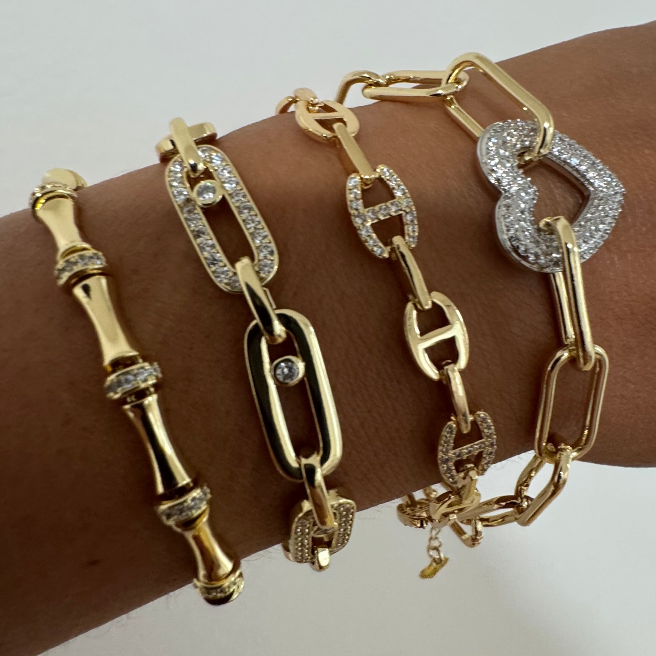 Dainty Gucci Glow Collection