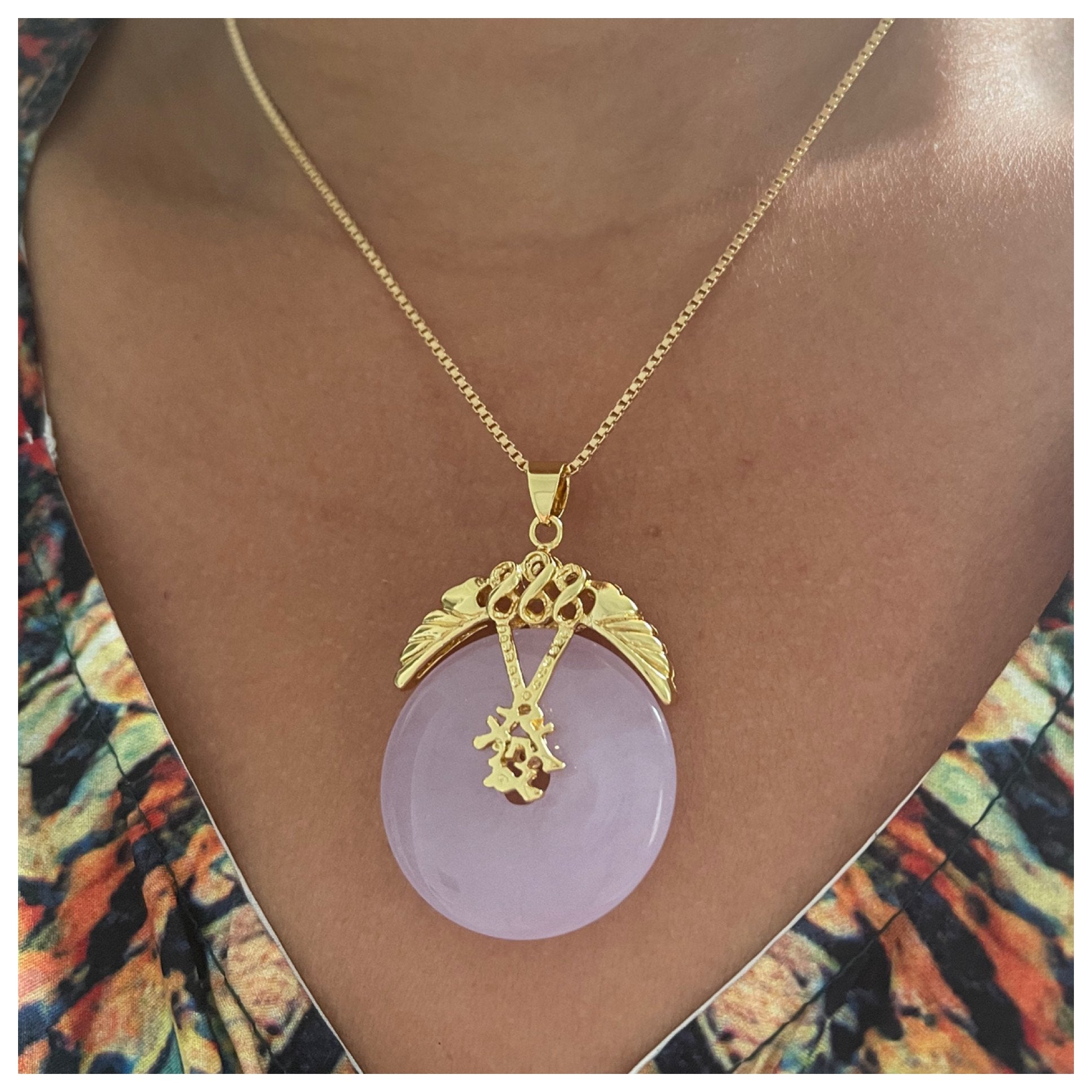 Happiness Round Wing Pendant